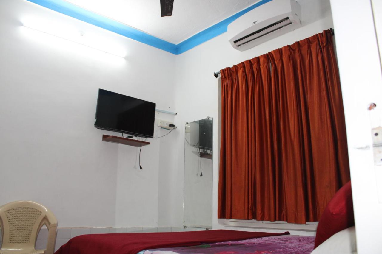 Balaji Guest House ポンディシェリ エクステリア 写真