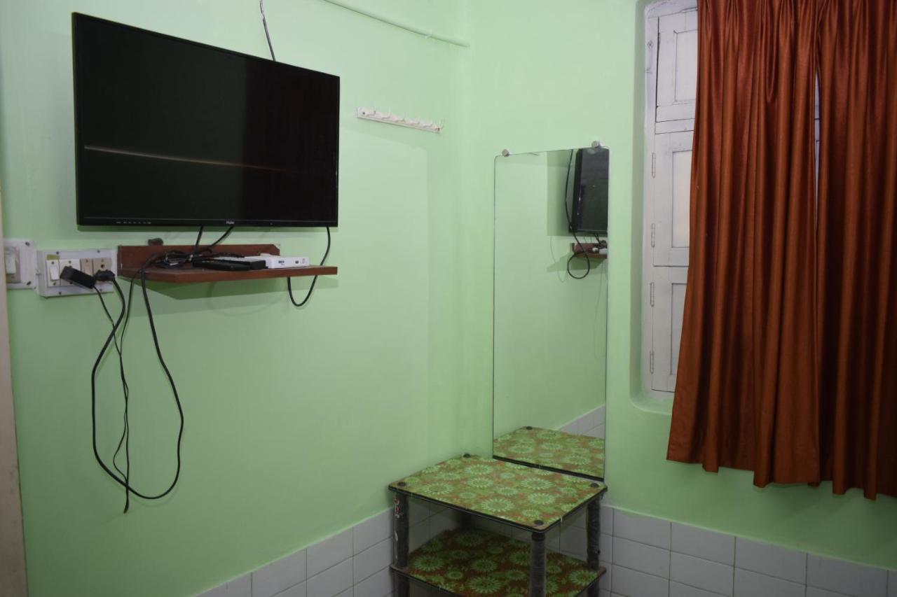 Balaji Guest House ポンディシェリ エクステリア 写真