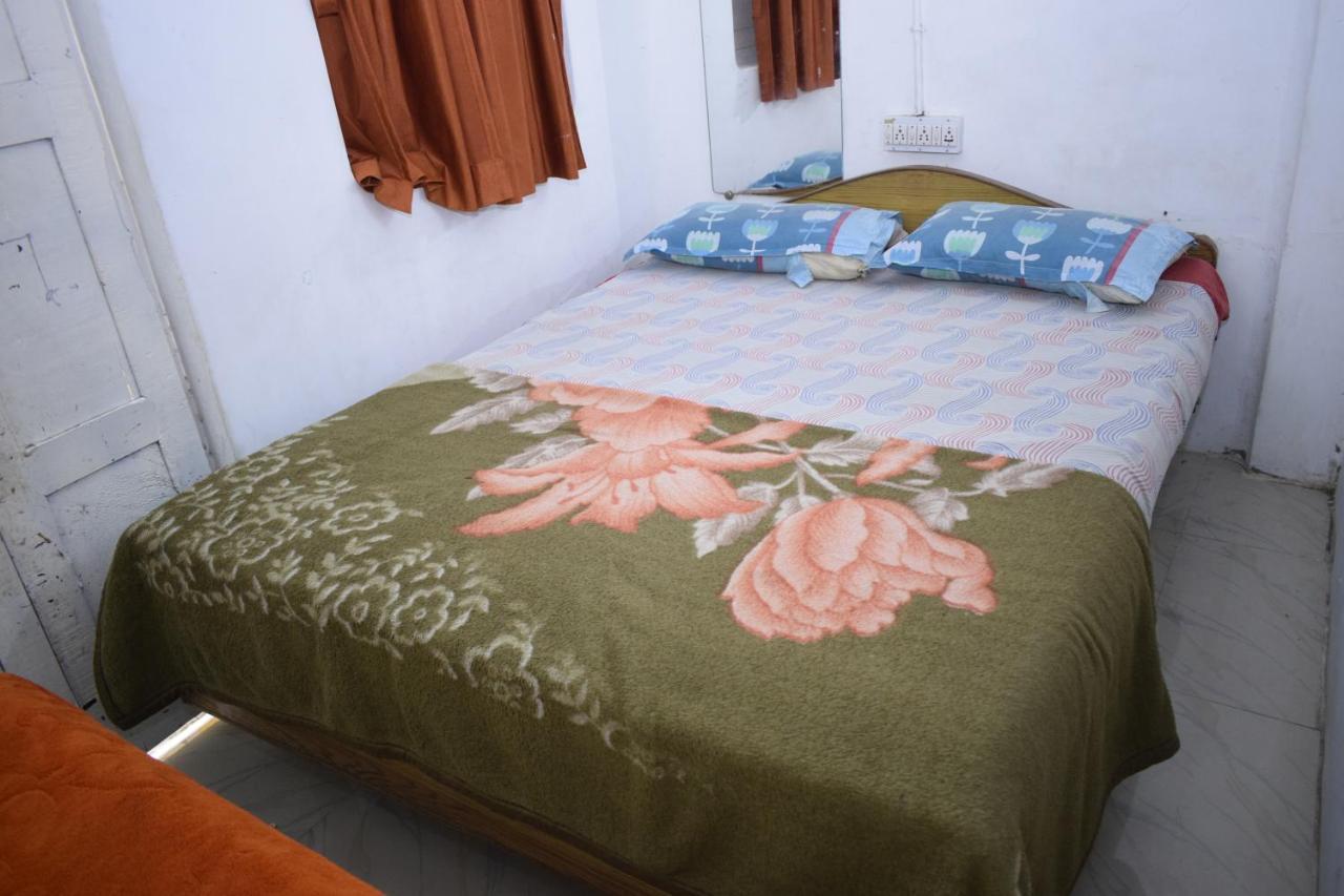 Balaji Guest House ポンディシェリ エクステリア 写真